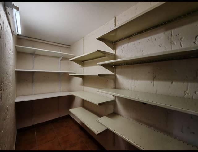 4 BEDROOM TOWNHOUSE FOR SALE IN THREE RIVERS EAST
